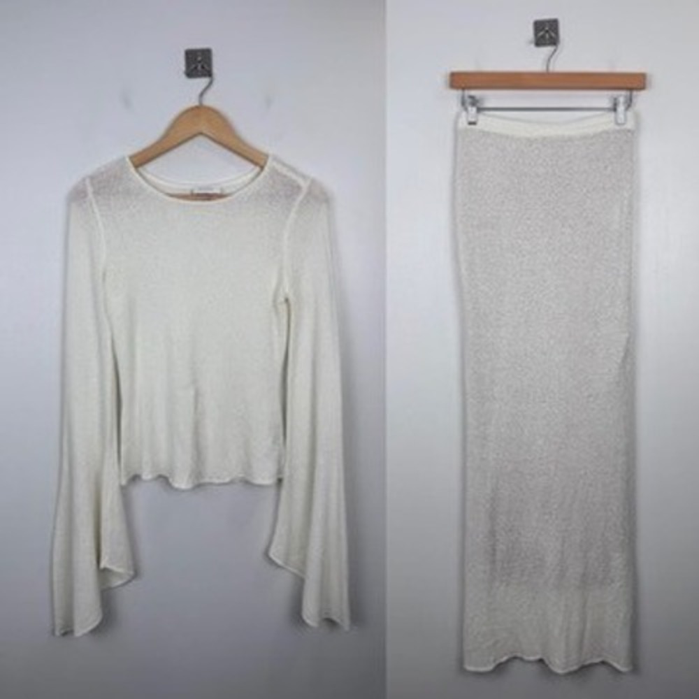 Meshki Womens White Knit Skirt Set Flared Bell Sleeve Maxi Skirt Small
